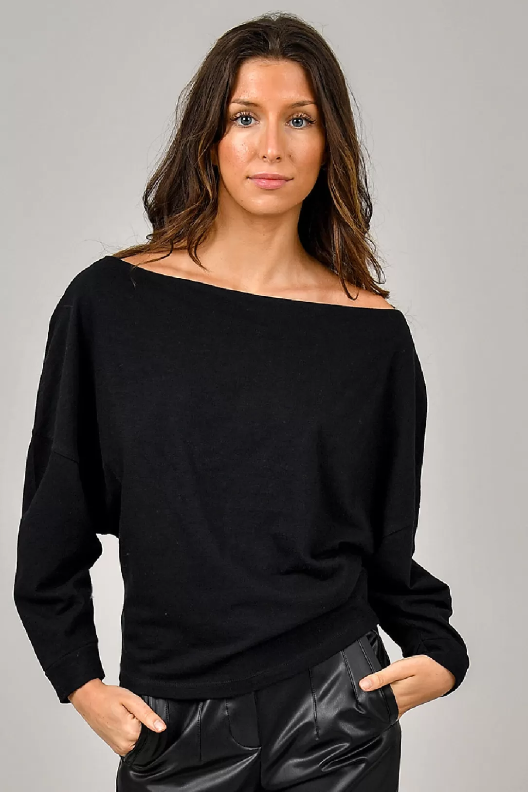 Women RD Style Briane Boat Neck T-Shirt-Black |