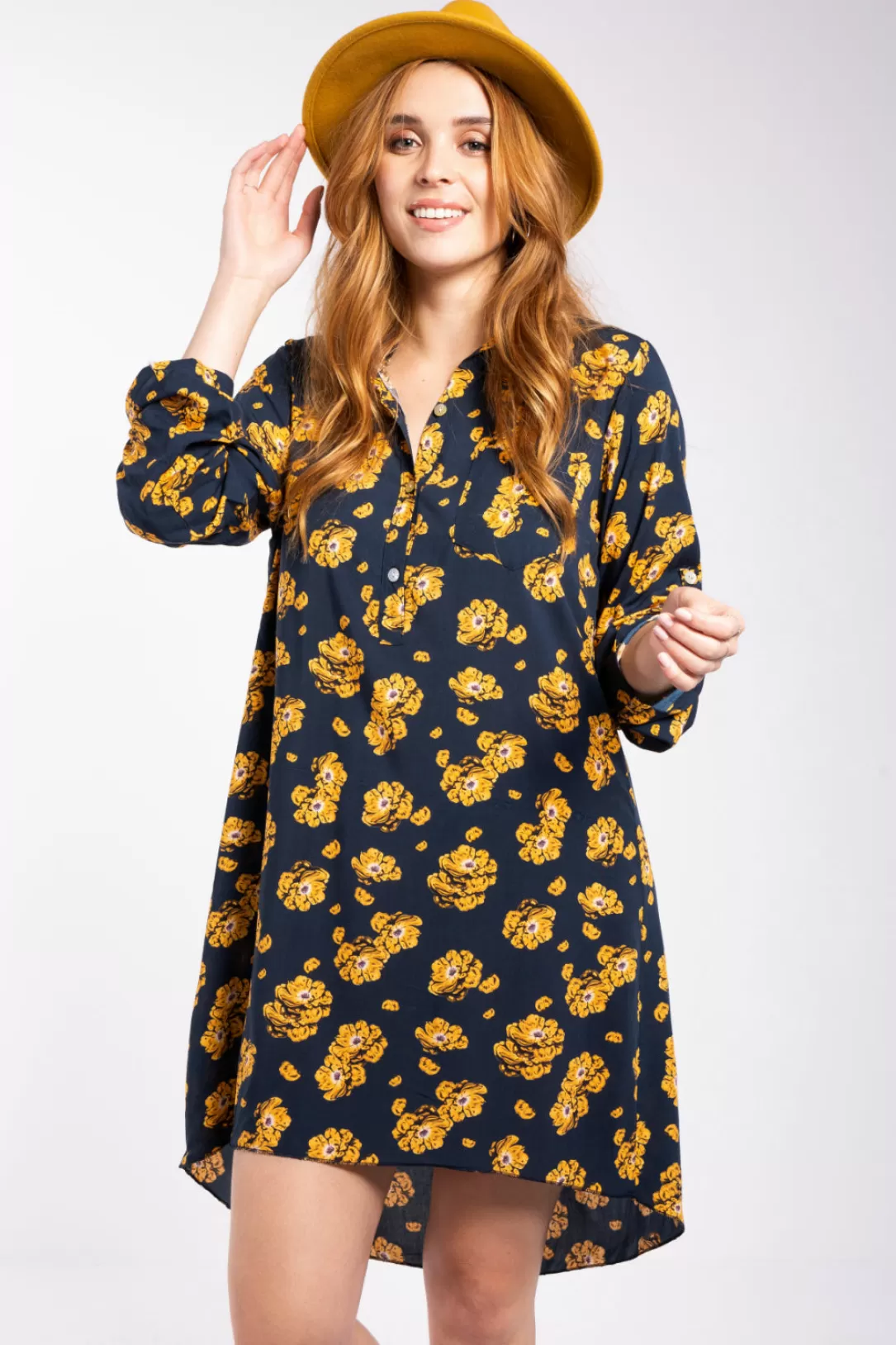 Women M Italy Floral Navy Dress |