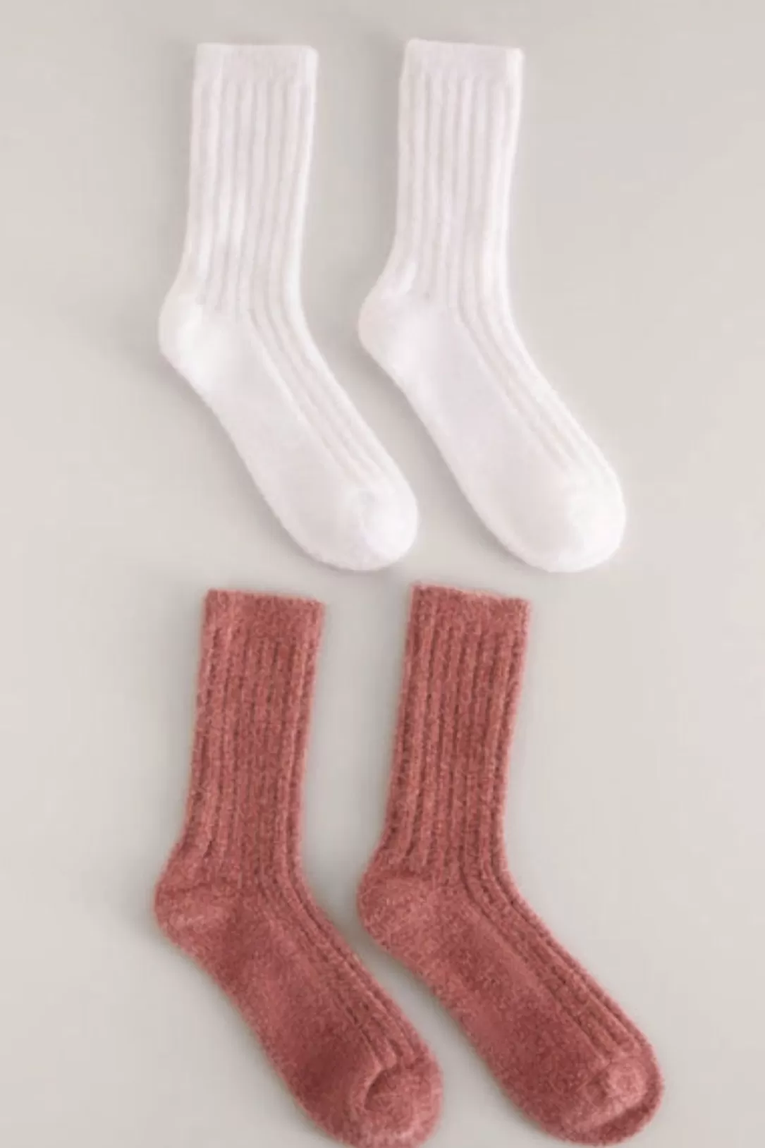 Women Z Supply Novelty Plush Socks (2 Pack)-White |