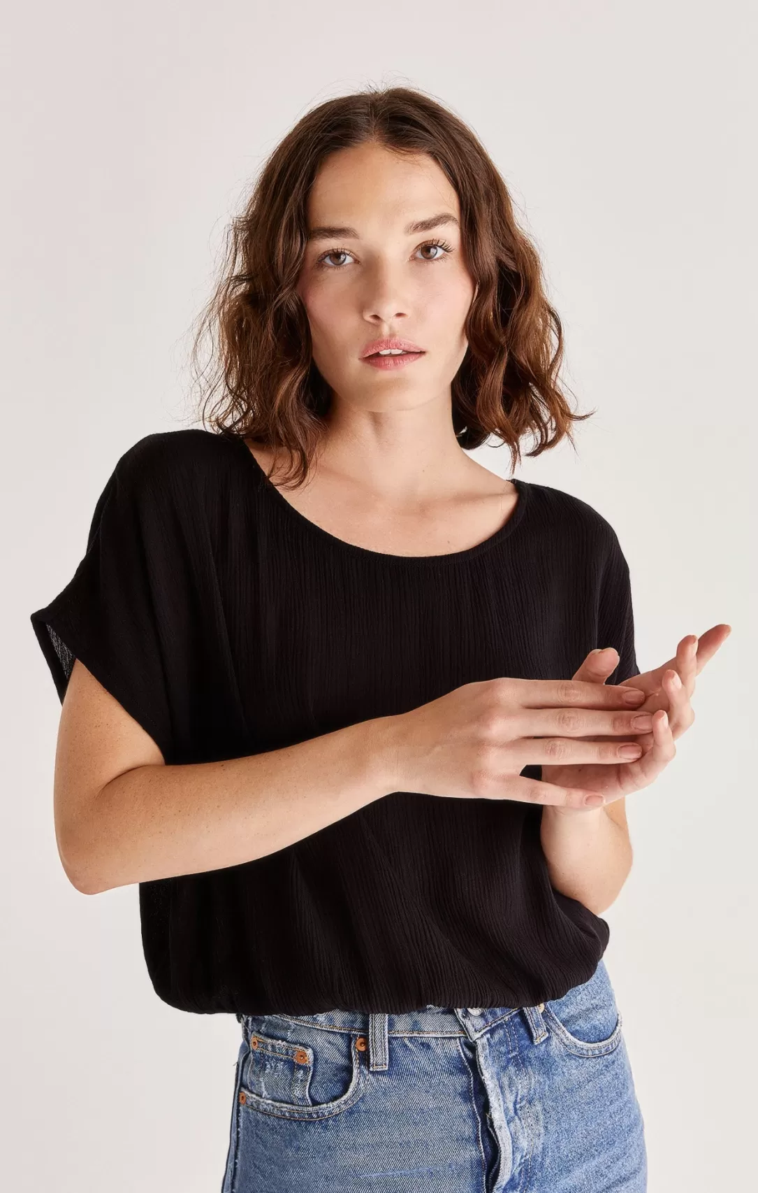 Women Z Supply Ollie Crinkled Top-Black |