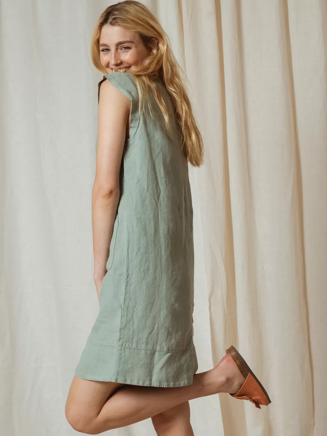 Women Indi & Cold Retro Linen Dress-Aloe |