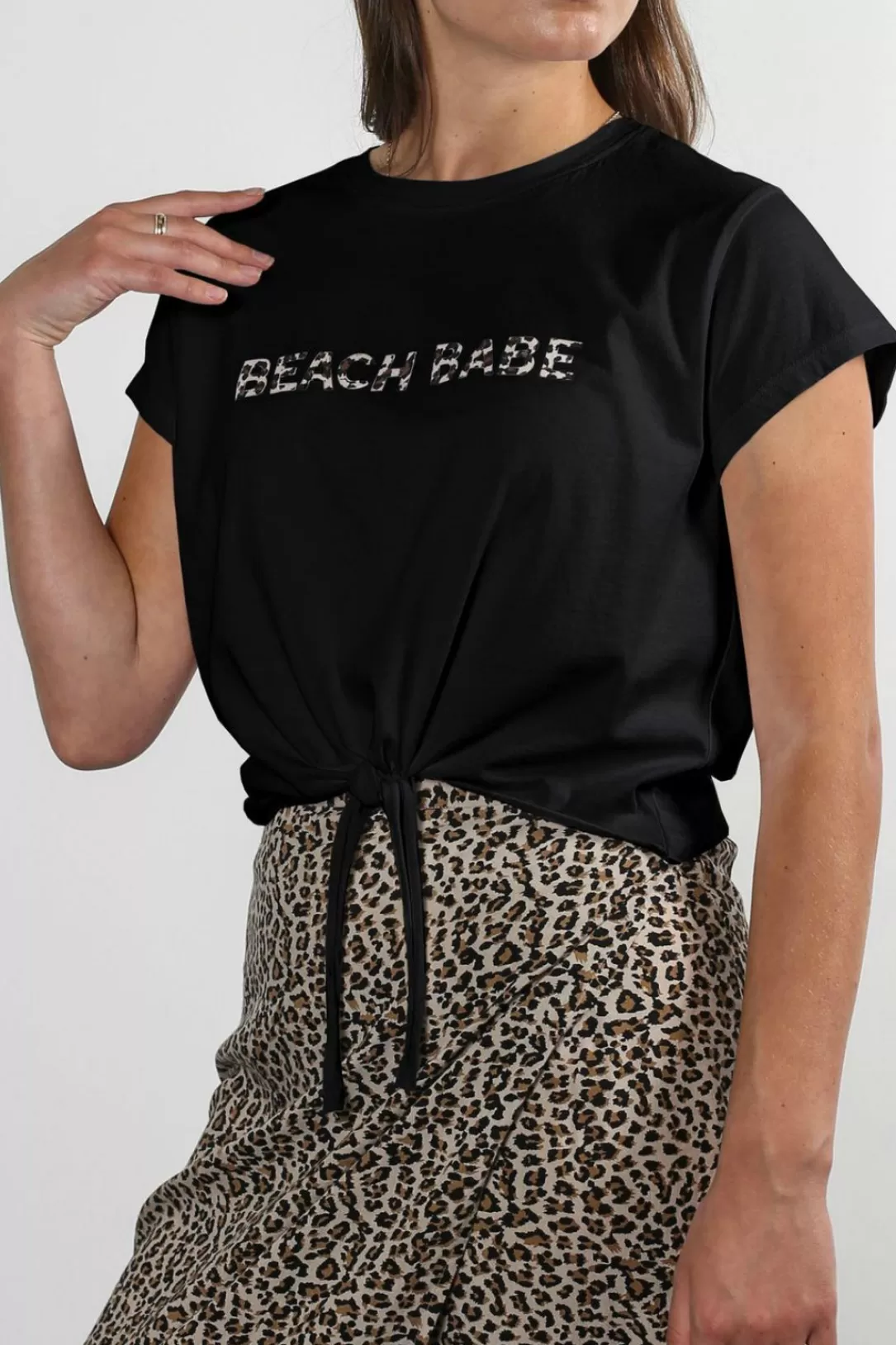 Women Brunette the label The "Beach Babe" Tee-Black | Koy Resort X Brunette