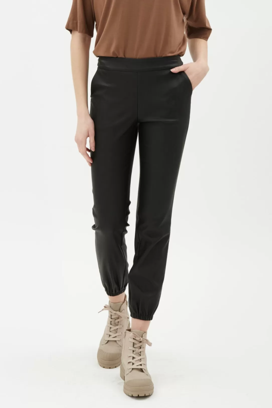 Women I Love Tyler Madison Vanessa Waxed Jogger-Black | Iltm