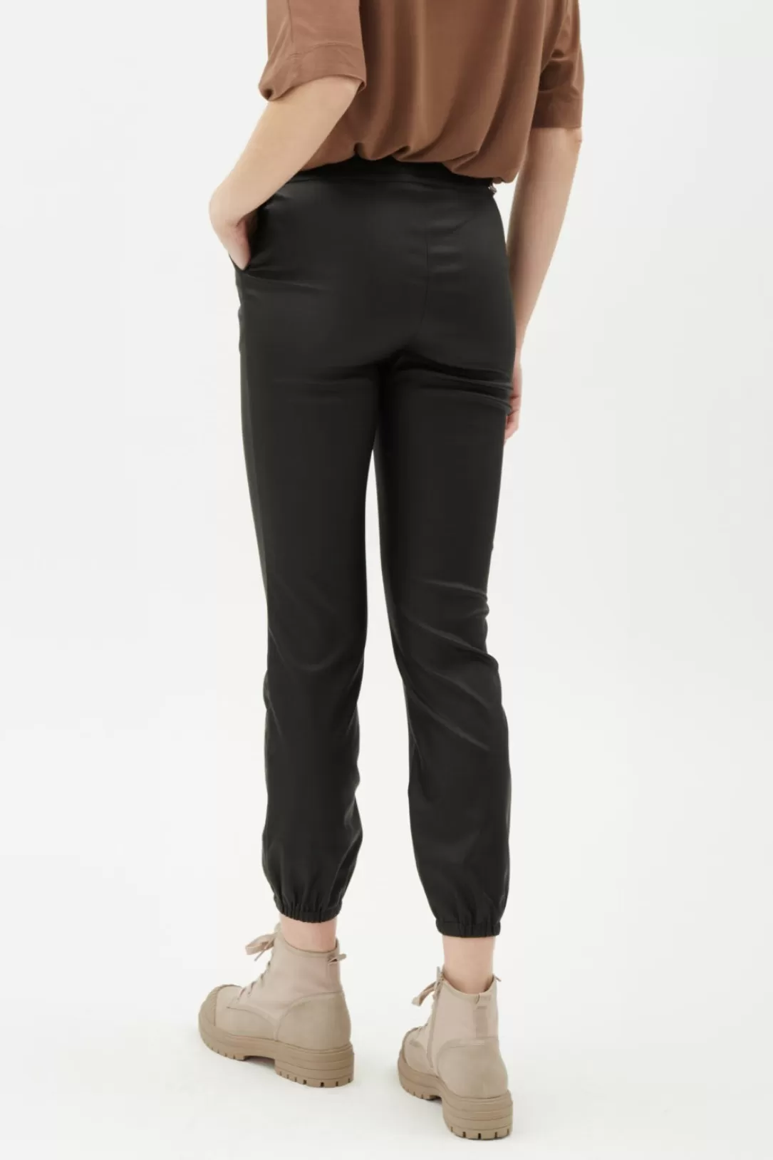 Women I Love Tyler Madison Vanessa Waxed Jogger-Black | Iltm