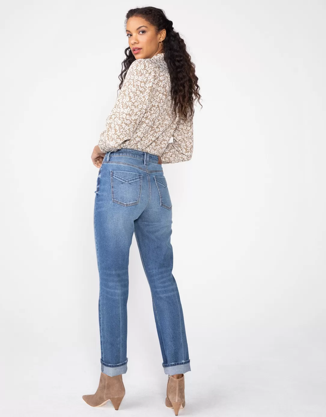 Women Unpublished Willa Super High Waist Mom Fit Straight Leg In Lapis |